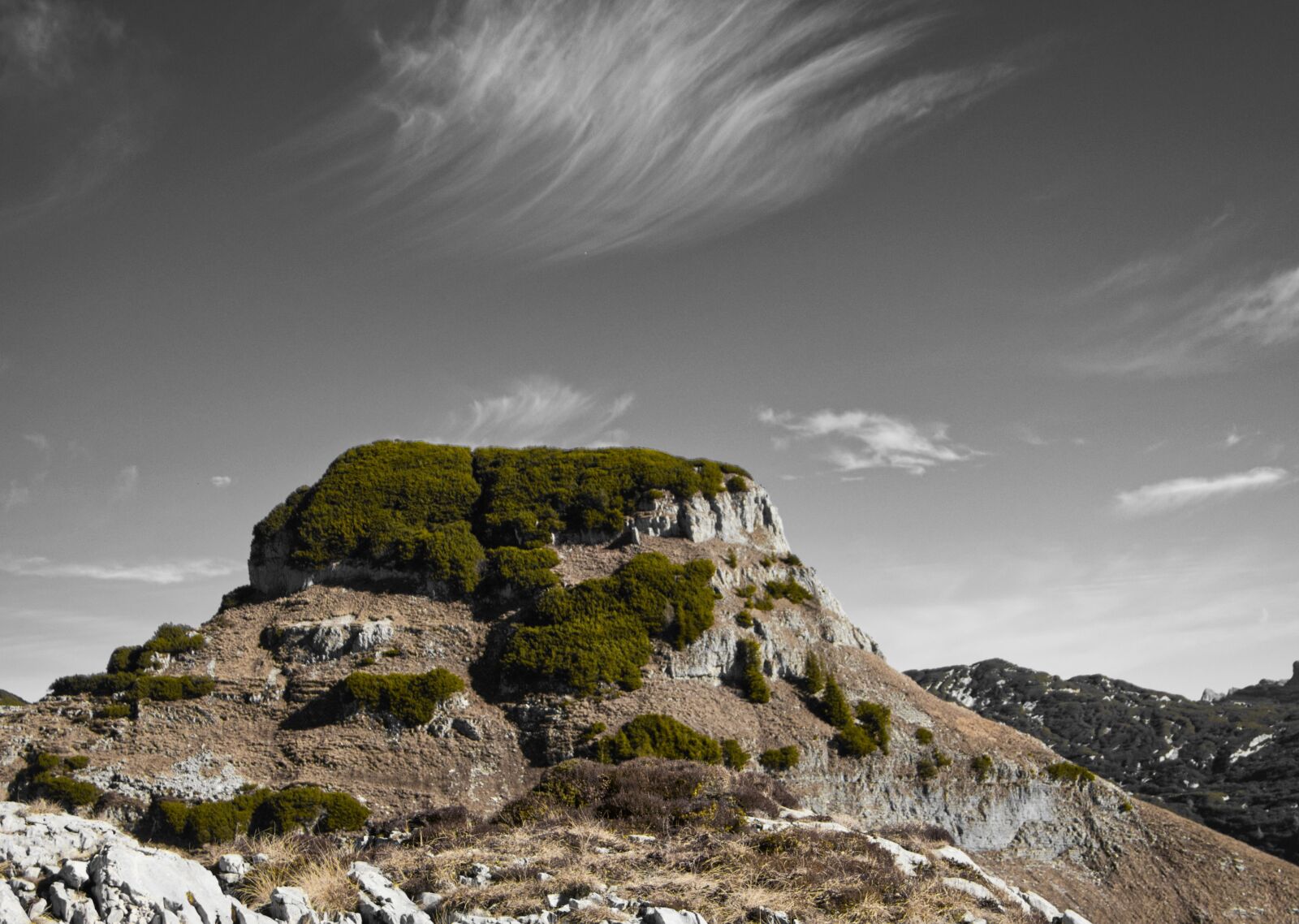 Canon EOS 700D (EOS Rebel T5i / EOS Kiss X7i) sample photo. Mountain, loose, landscape photography