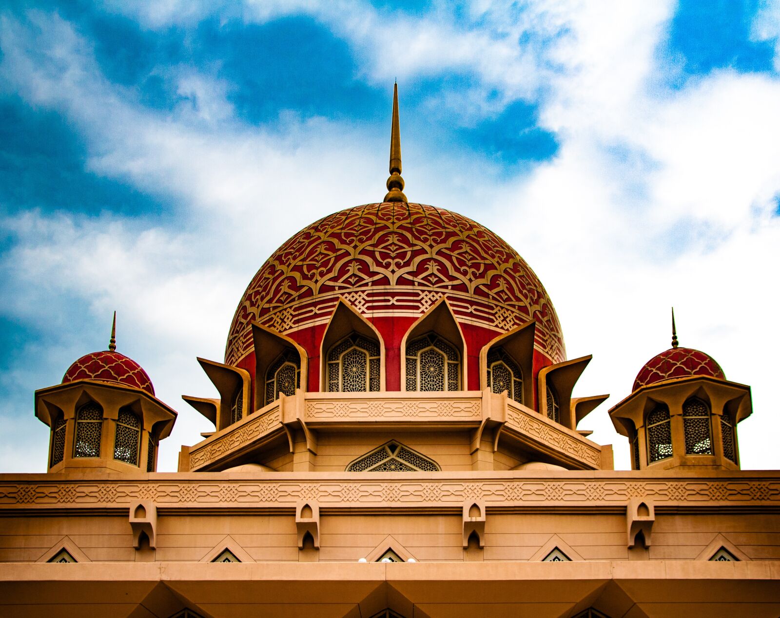 Canon EOS 1000D (EOS Digital Rebel XS / EOS Kiss F) sample photo. Mosque, putrajaya, malaysia photography