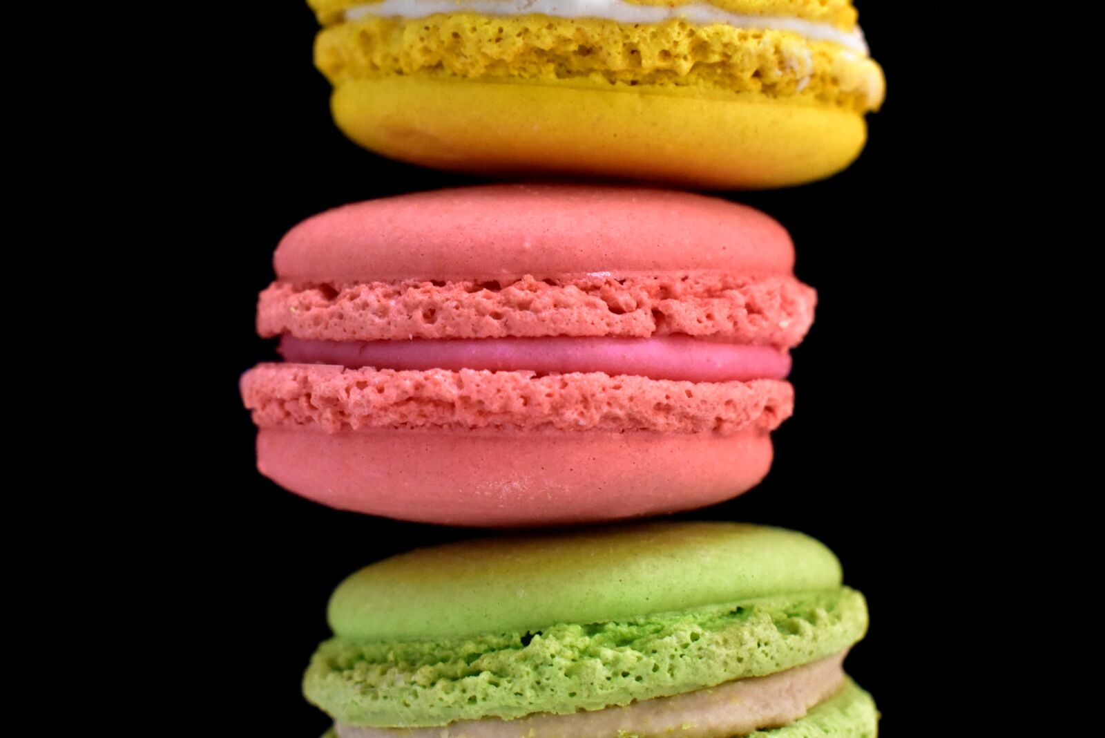 Nikon D3400 sample photo. Macaroons, macarons, macro photography