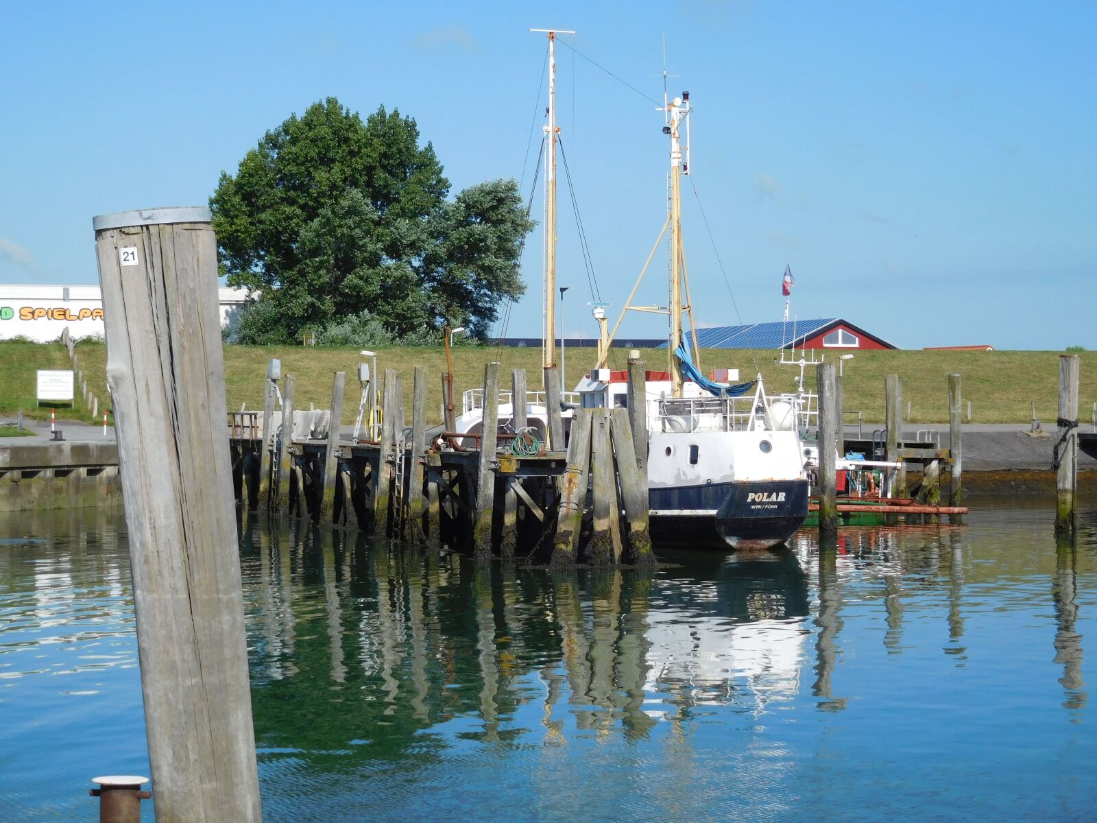Nikon Coolpix S7000 sample photo. Port, cutter, north sea photography