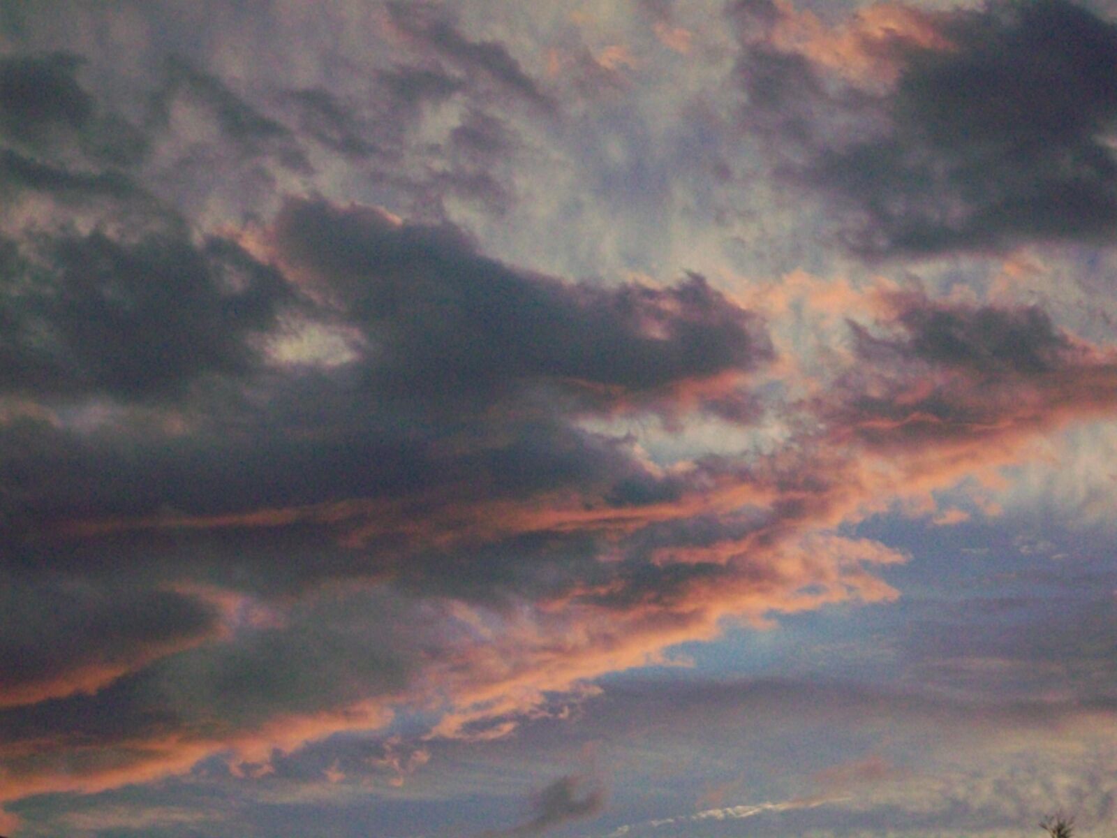Kodak EASYSHARE M1063 DIGITAL CAMERA sample photo. Atmospheric, clouds, colorful, dark photography
