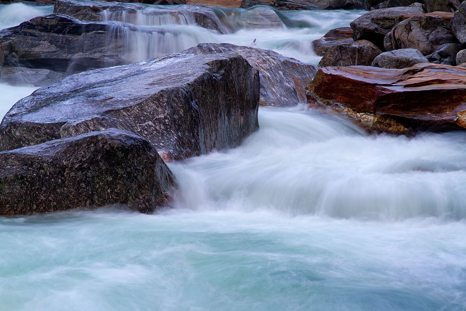 Canon EOS 7D sample photo. Verzasca, water and stone photography