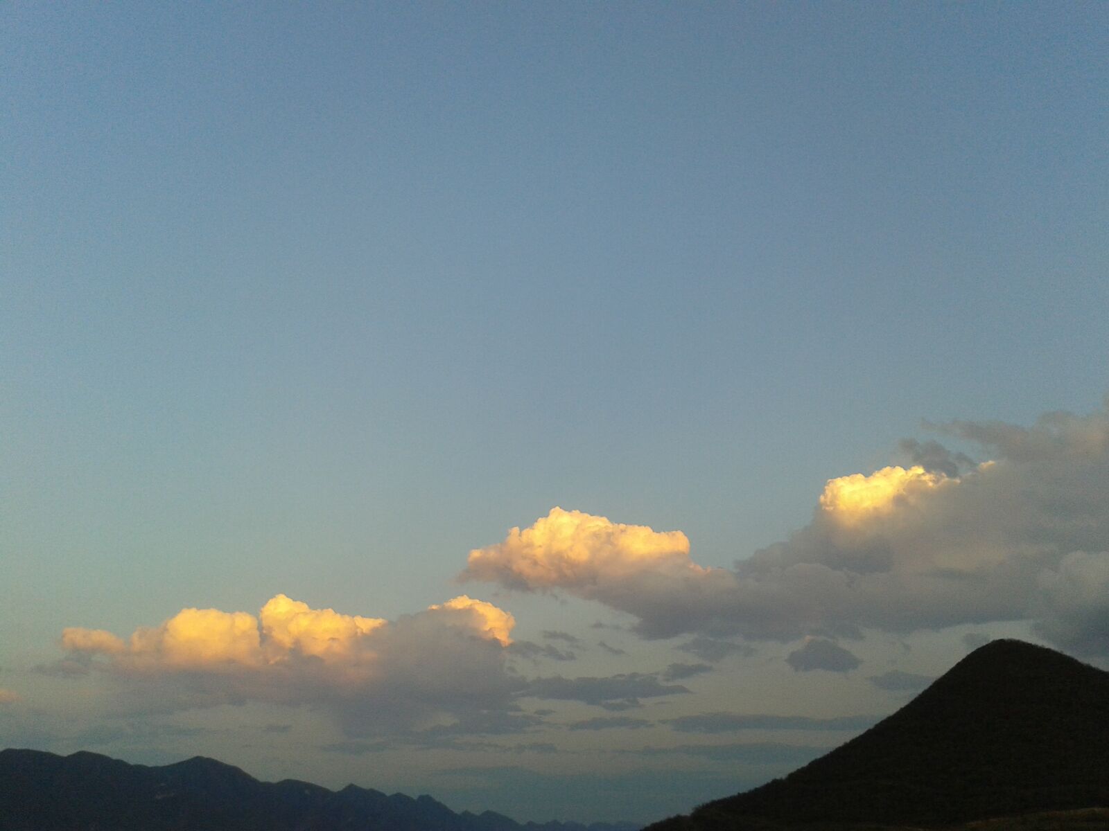 Samsung Galaxy S3 Mini sample photo. Landscape, mountains, sky, sunset photography