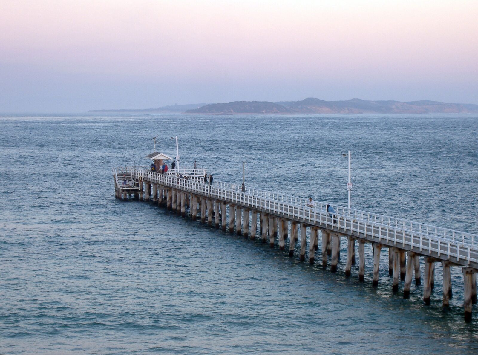 Fujifilm FinePix A345 sample photo. Sunset, pier, sea photography