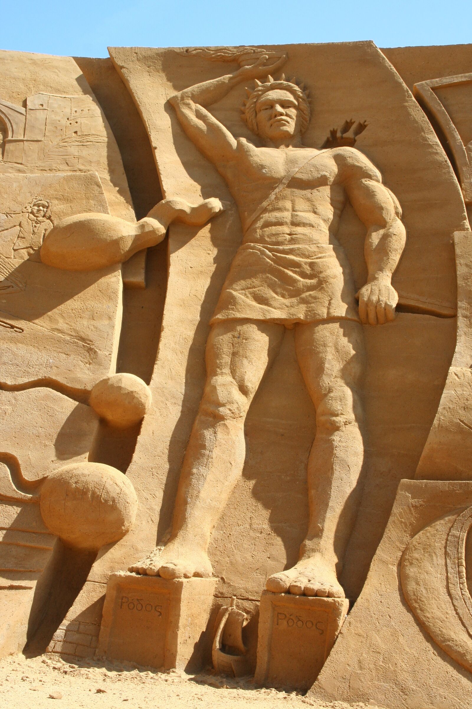 Canon EOS 350D (EOS Digital Rebel XT / EOS Kiss Digital N) sample photo. Sand sculpture festival, art photography