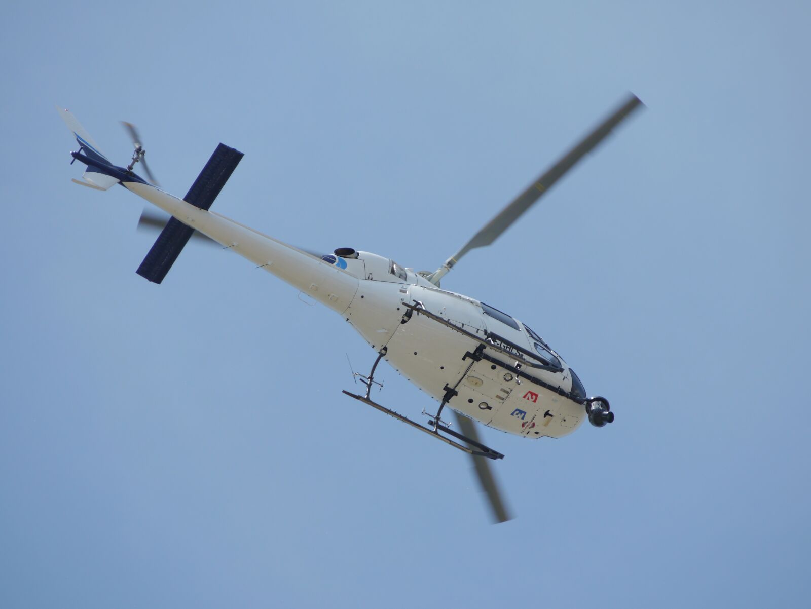 Panasonic Lumix DMC-G3 sample photo. Helicopter, flying, filming photography