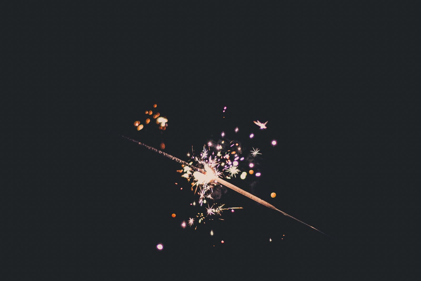 Nikon D750 sample photo. Bright, sparkler, celebrate photography