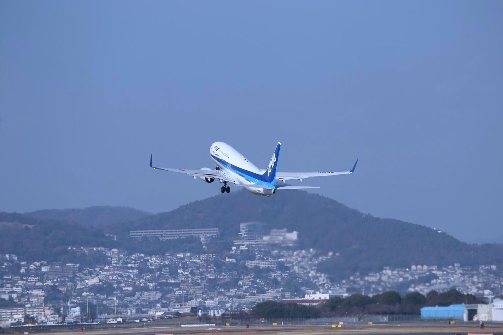 Canon EOS 6D sample photo. Japan, osaka, airplane photography