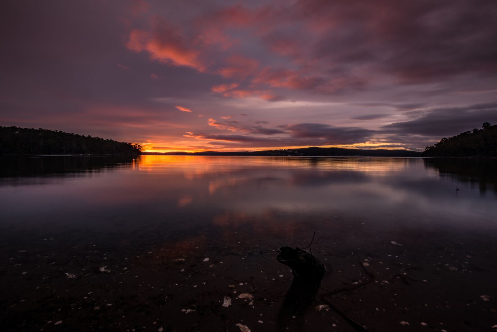 Canon EF 16-35mm F4L IS USM sample photo. Australia, tasmania, trial bay photography