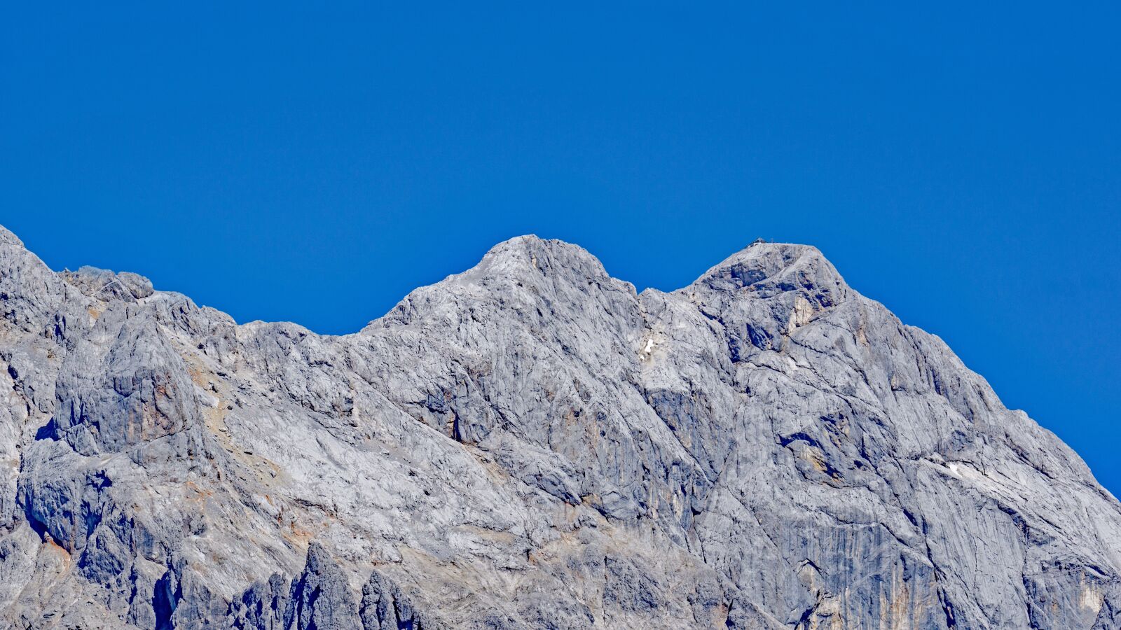 Sony FE 70-300mm F4.5-5.6 G OSS sample photo. Mountains, mountain range, mountainous photography