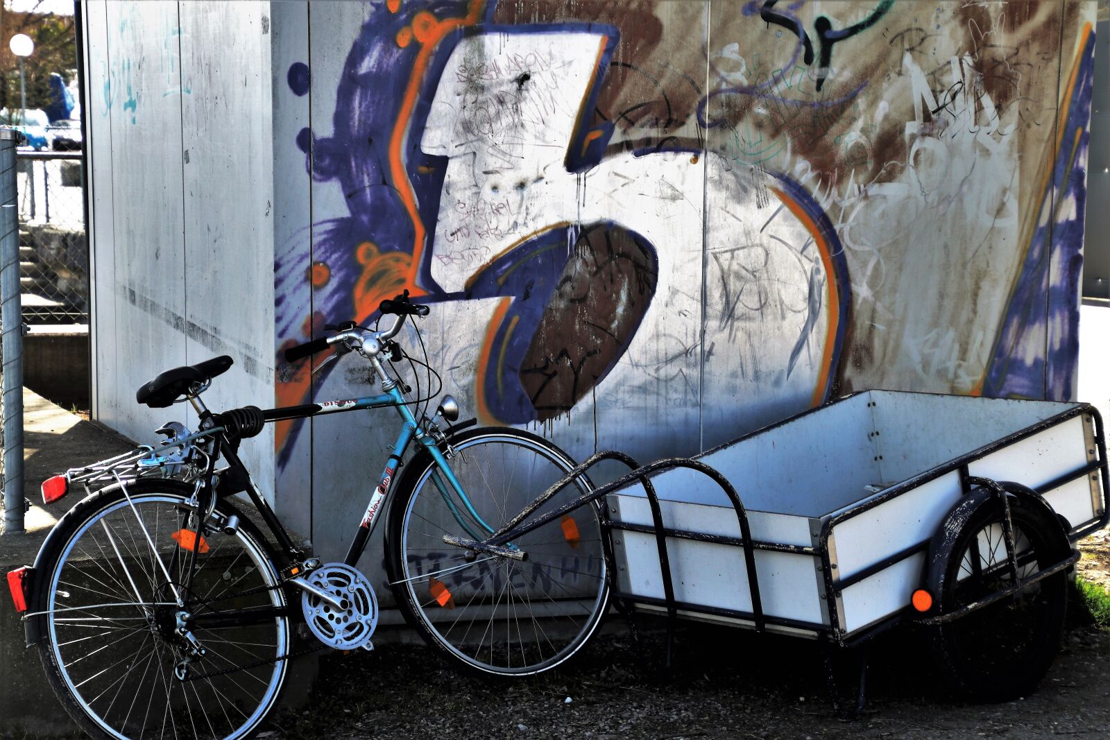 Canon EOS 80D sample photo. Bike, transport, graffiti photography