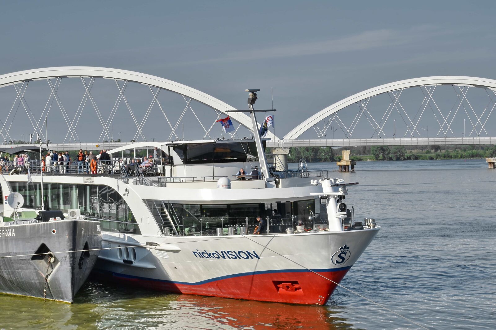 Nikon D5500 sample photo. Bridge, cruise ship, craft photography