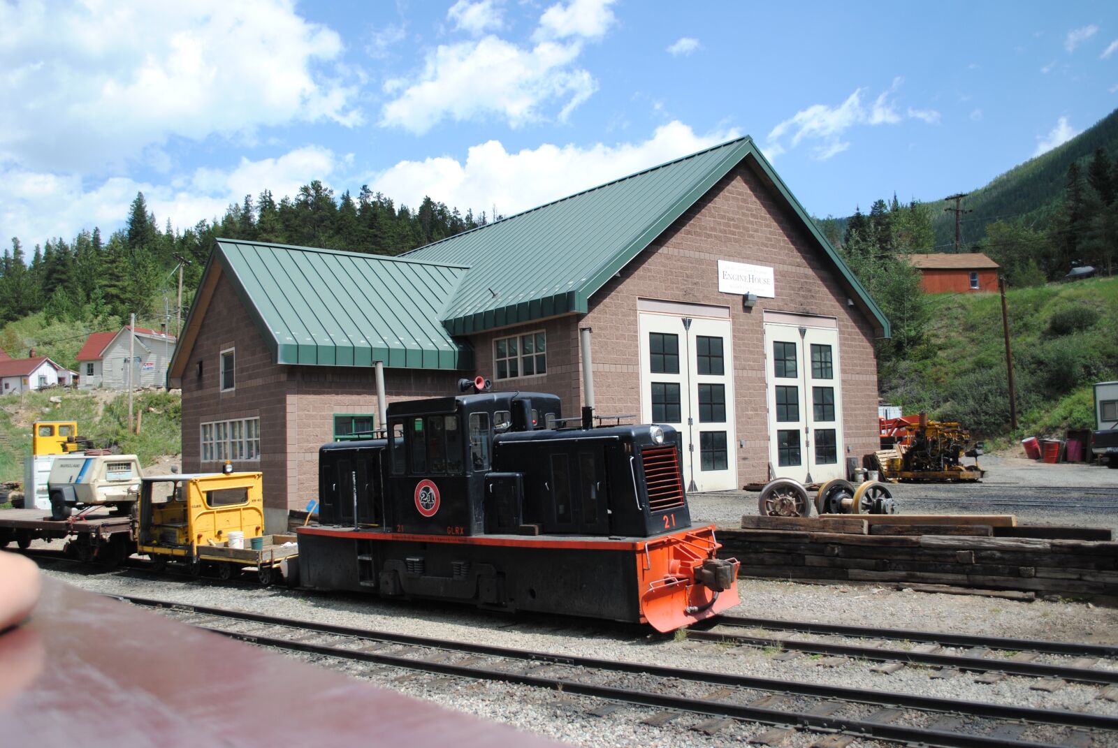 Nikon D3000 sample photo. Train depot, train station photography