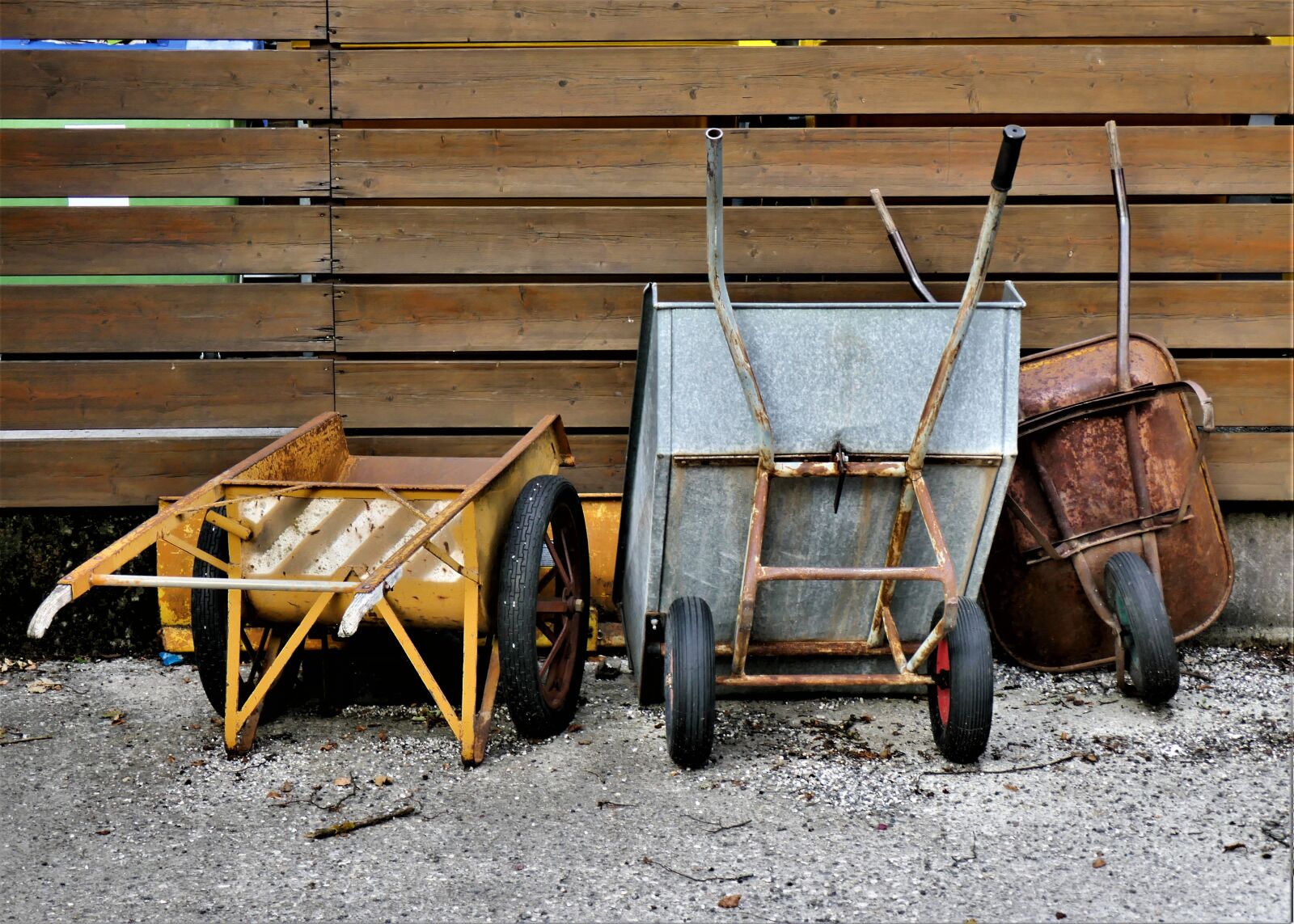Panasonic DMC-TZ101 sample photo. Wheelbarrows, mature, wheel photography