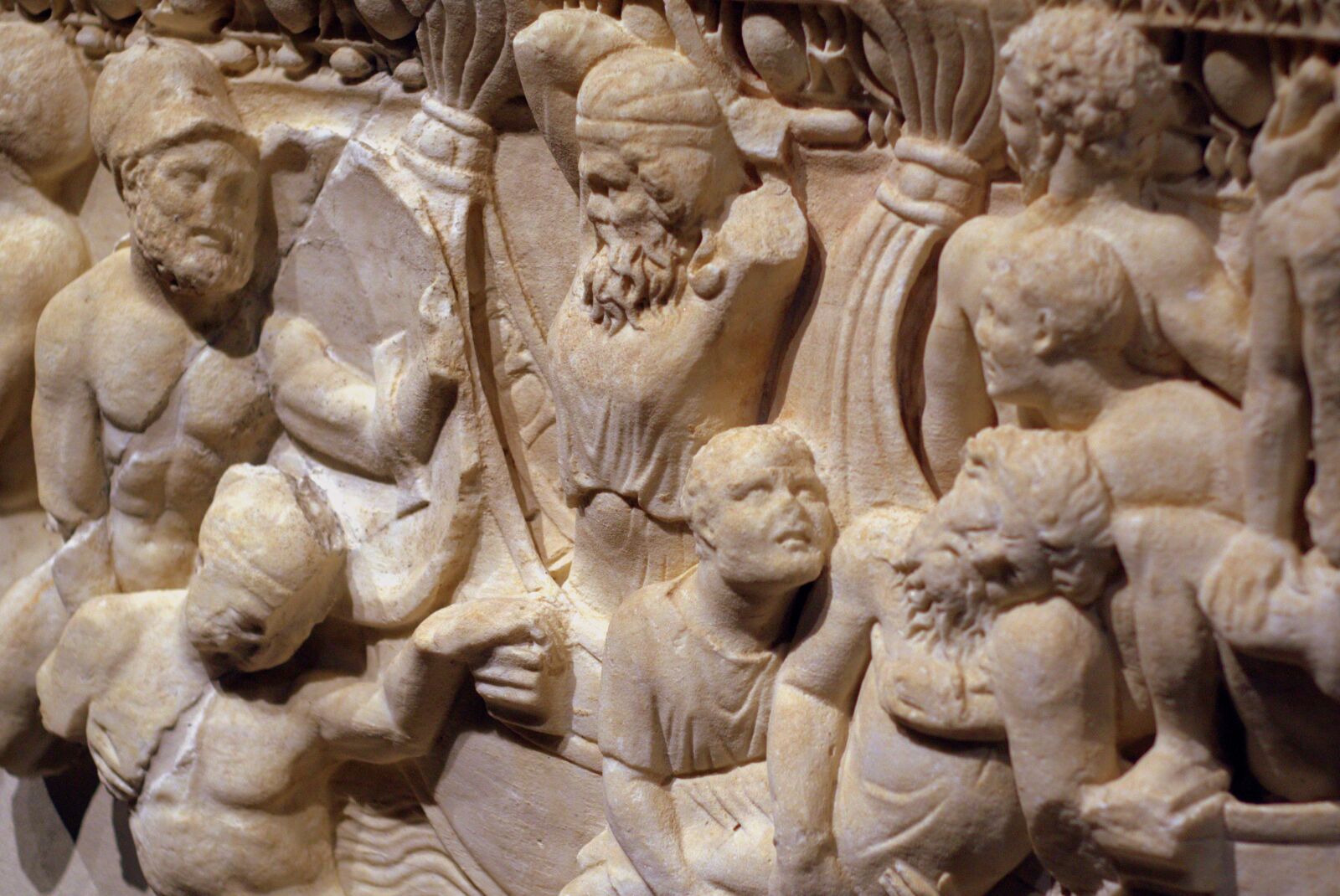 Pentax K-S2 sample photo. Sculpture, emboss, ancient photography