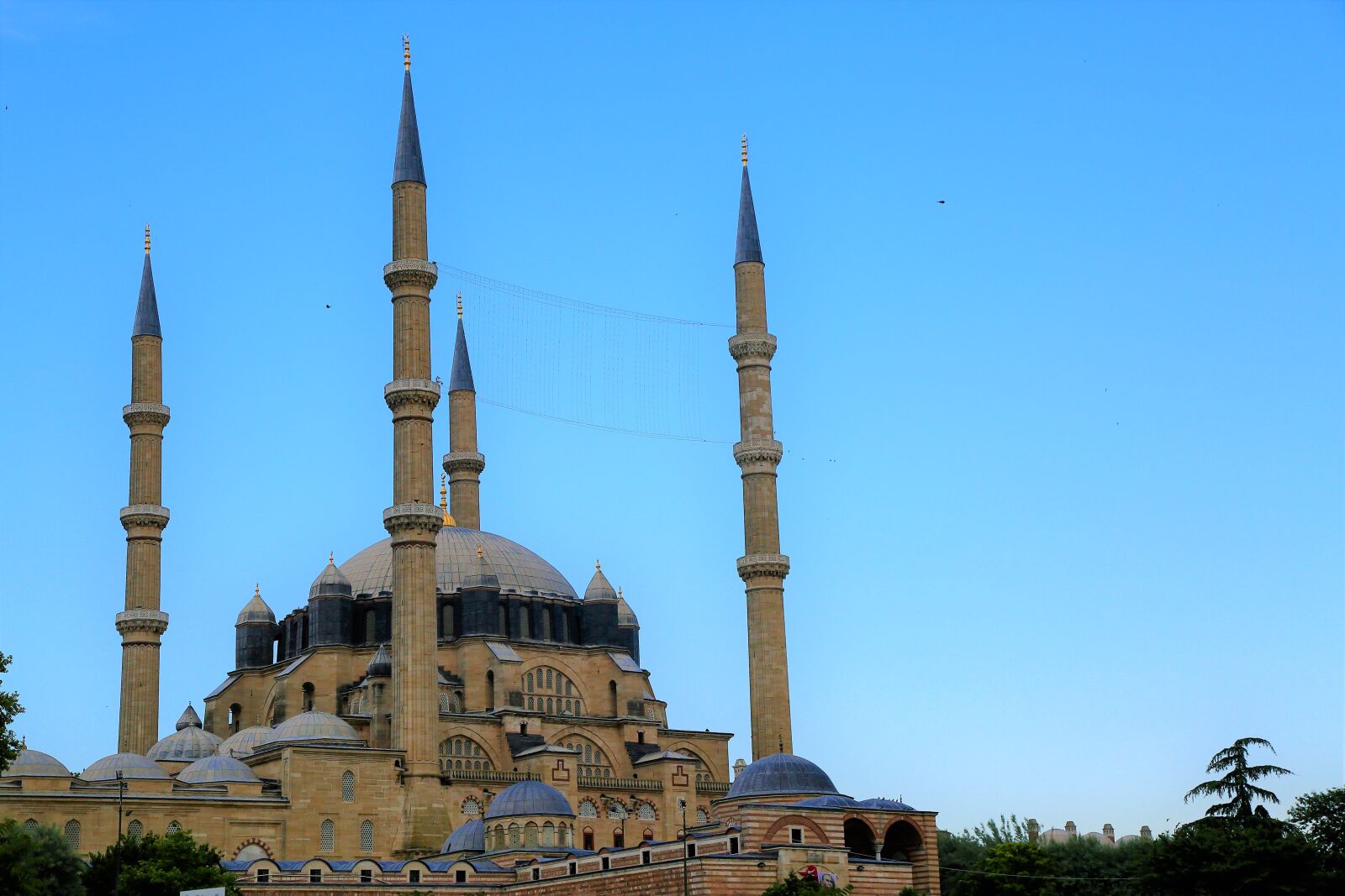 Canon EOS 5D Mark III sample photo. Cami, minaret, dome photography
