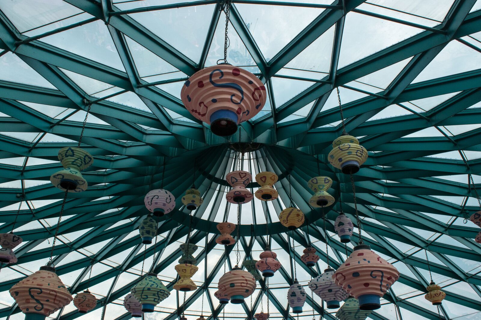 Nikon D5500 sample photo. Ceiling, design, modernity photography