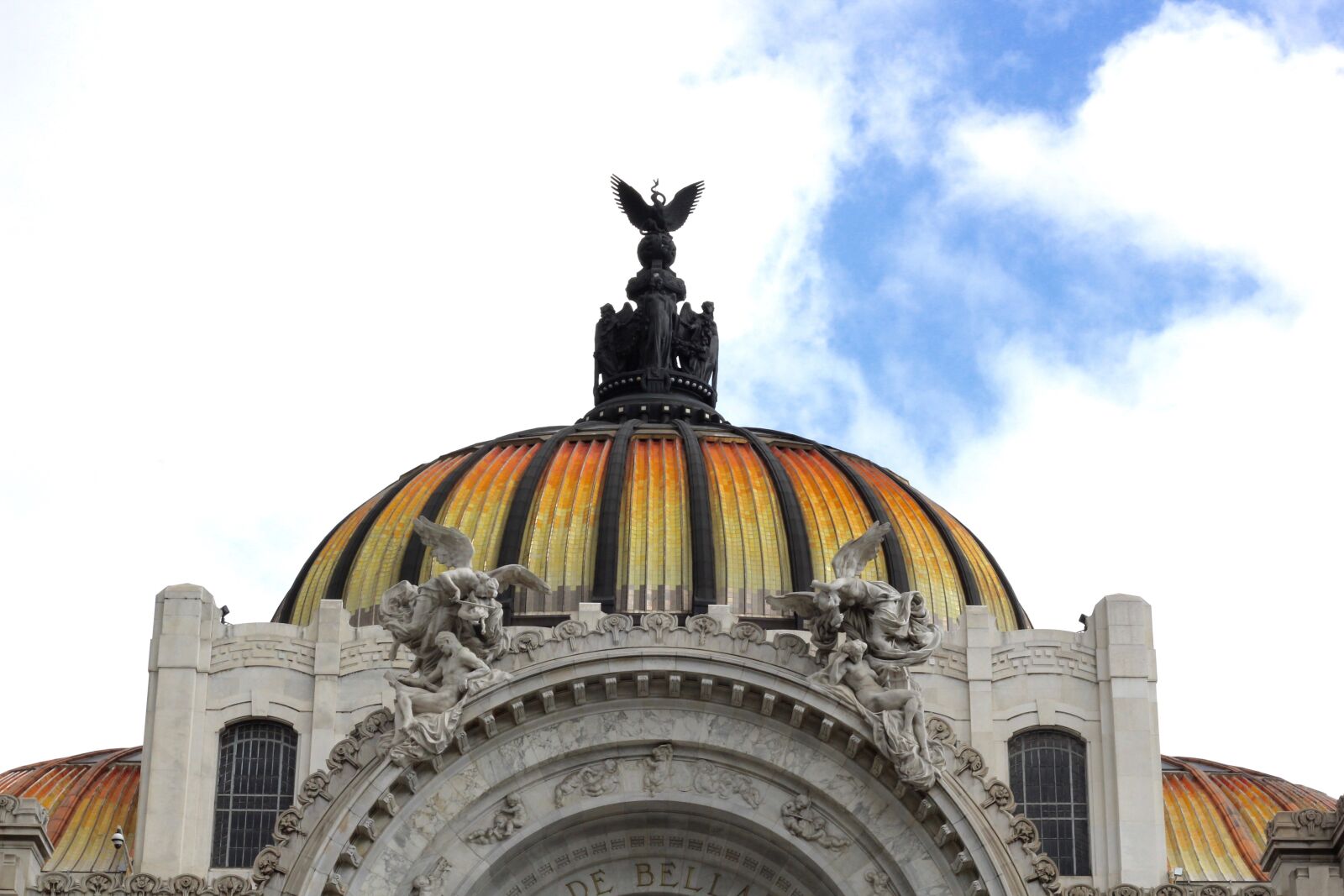 Canon EOS 60D + Canon EF 50mm F1.8 STM sample photo. Museum, mexico, fine arts photography