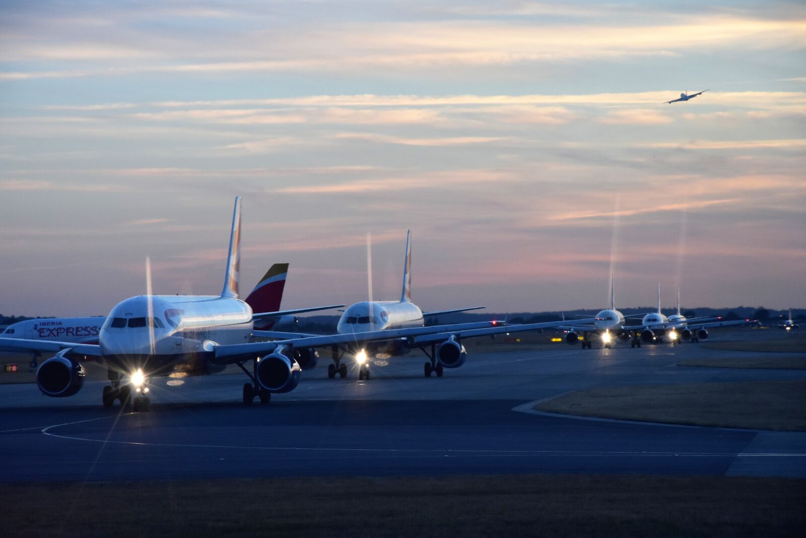 Nikon D7200 sample photo. Airport, london, england photography