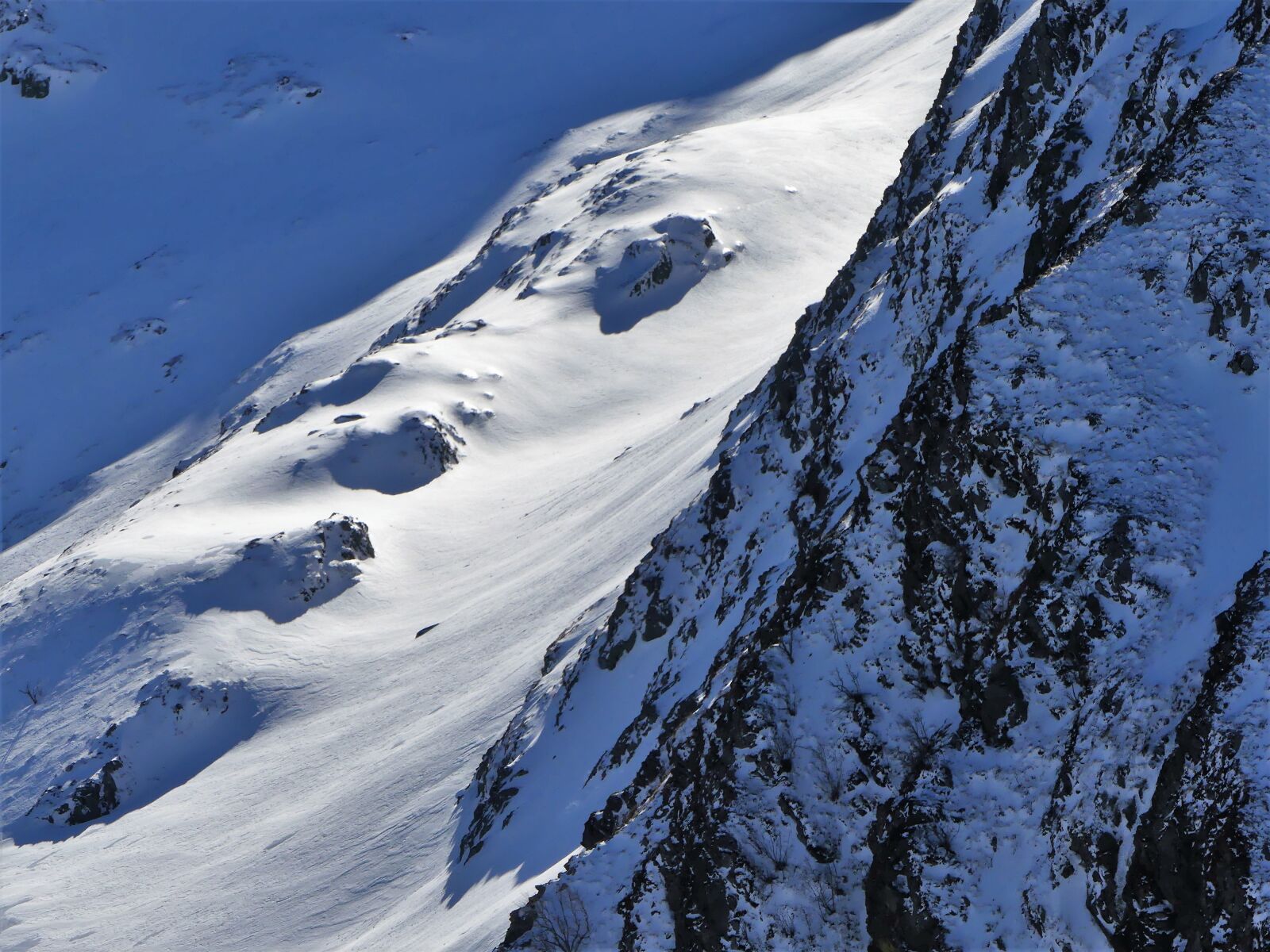 Panasonic Lumix DMC-FZ300 sample photo. Landscape, mountain, winter photography