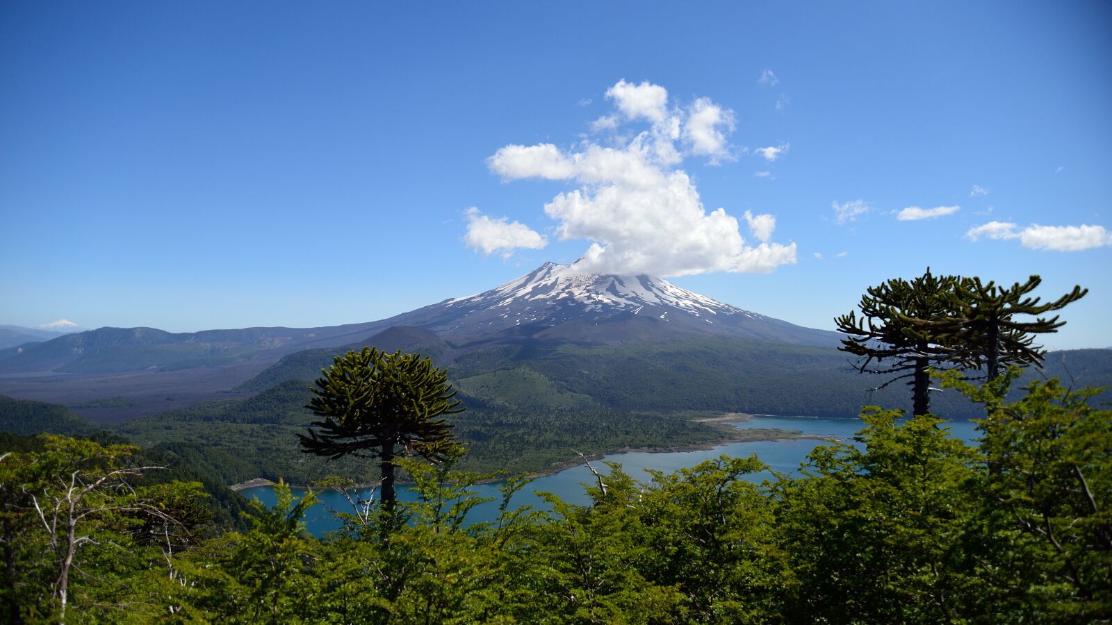 Nikon D610 sample photo. Mountain, clouds, lakes photography