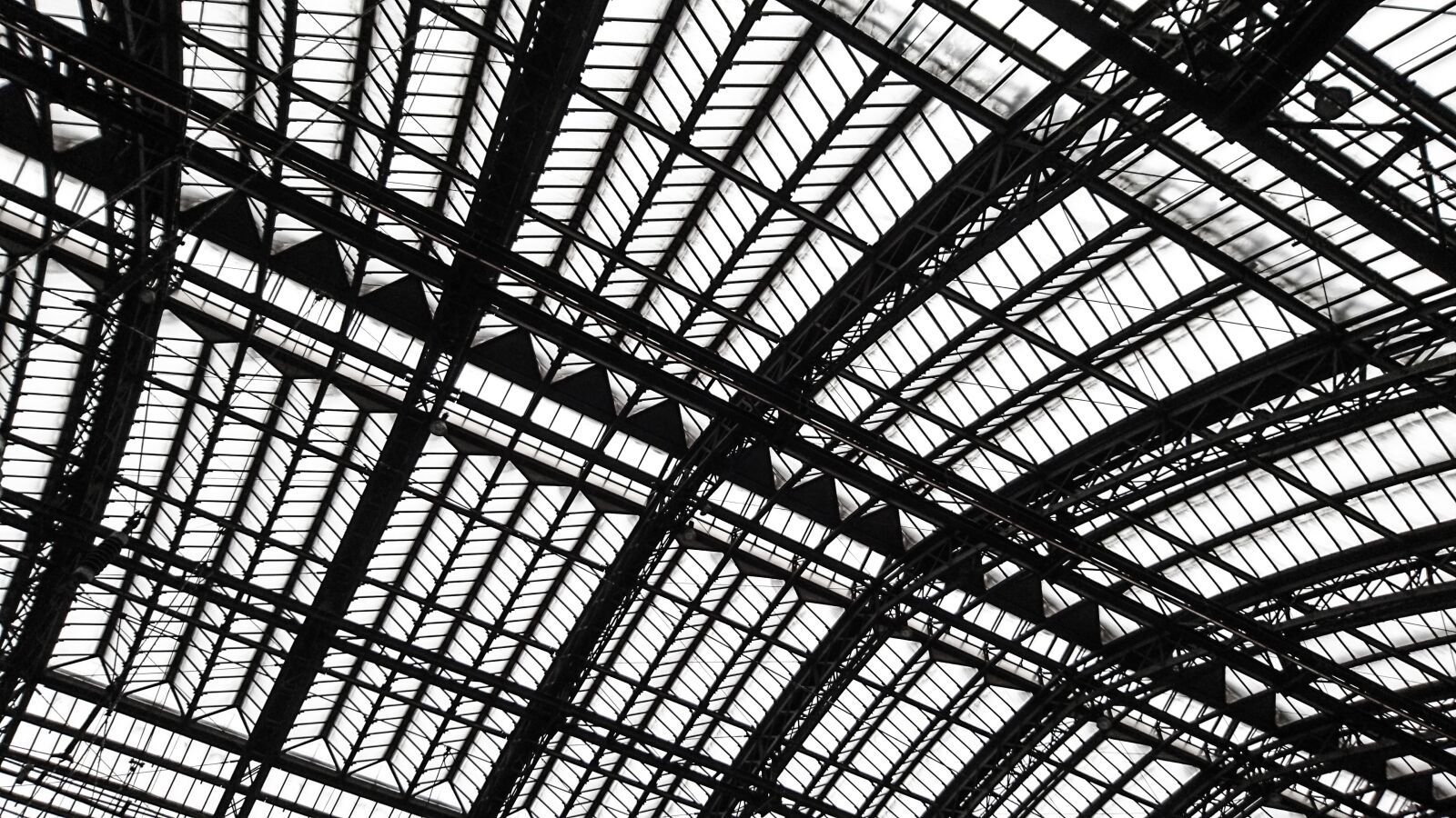 Sony Xperia Z5 sample photo. Architecture, roof, steel construction photography