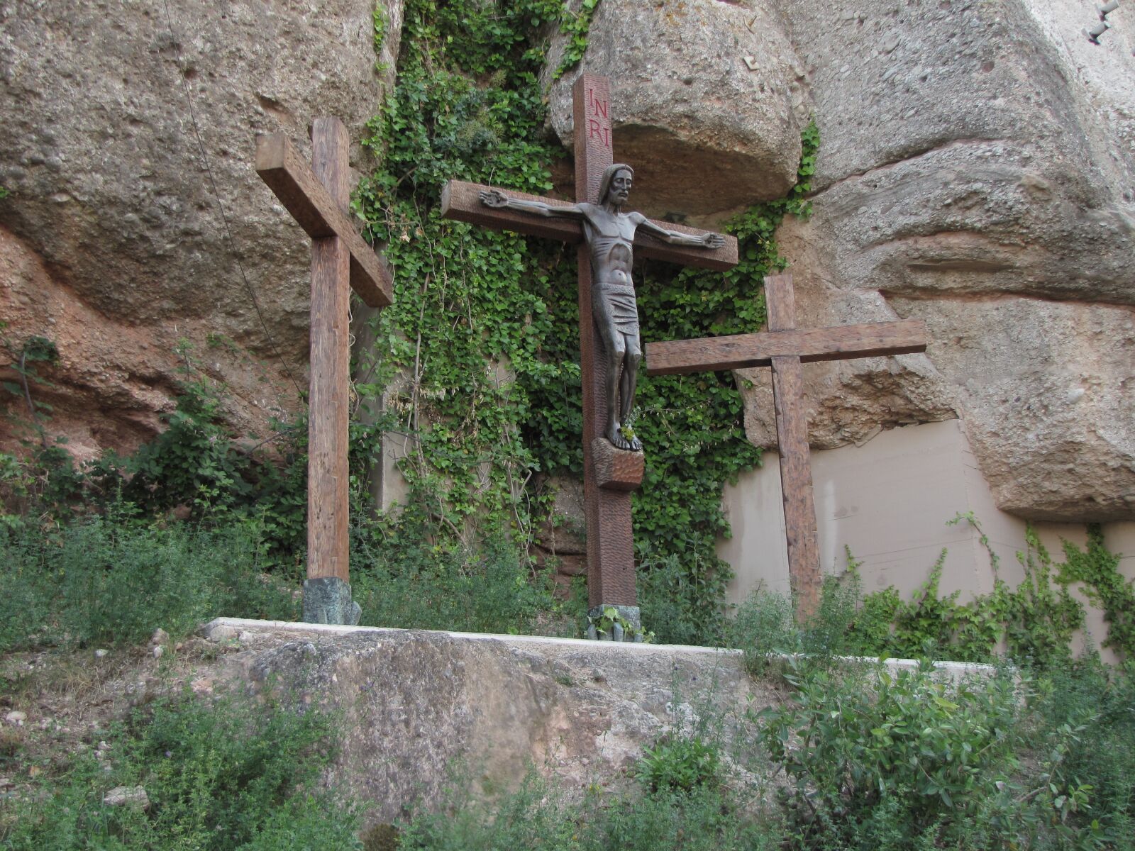 Canon PowerShot SX20 IS sample photo. Mountain montserrat, spain, mountains photography
