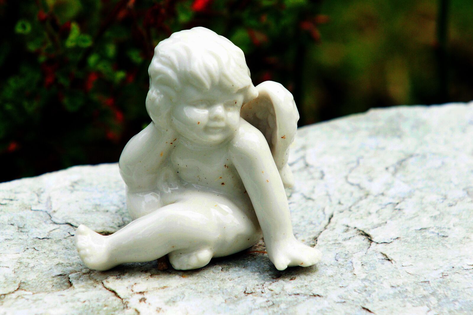 Sony Alpha DSLR-A700 sample photo. Angel, angel figure, cemetery photography