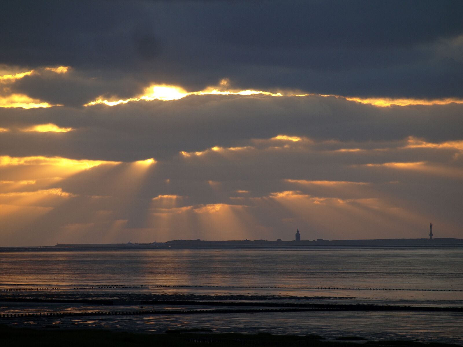 Olympus E-510 (EVOLT E-510) sample photo. Abendstimmung, clouds, sea photography