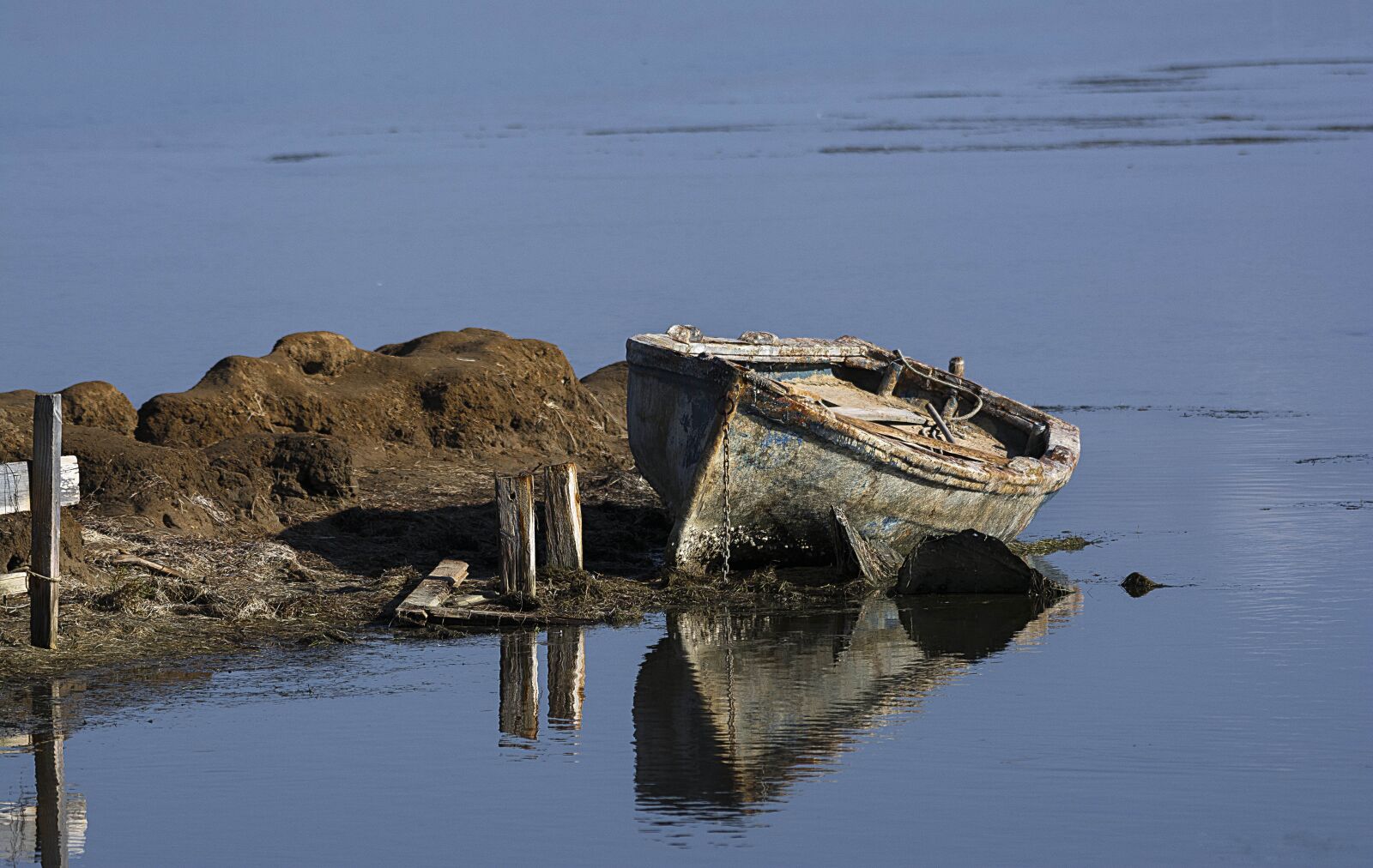 Nikon D7100 sample photo. Boat, abandoned, old photography