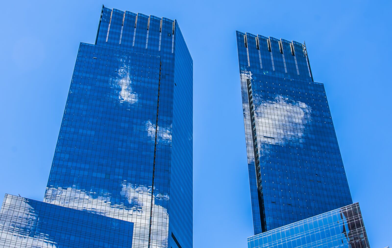 Nikon D7200 sample photo. Architecture, business, contemporary photography