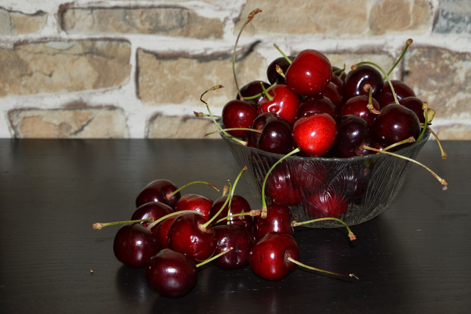 Nikon D3200 sample photo. Cherries, red, sweet photography