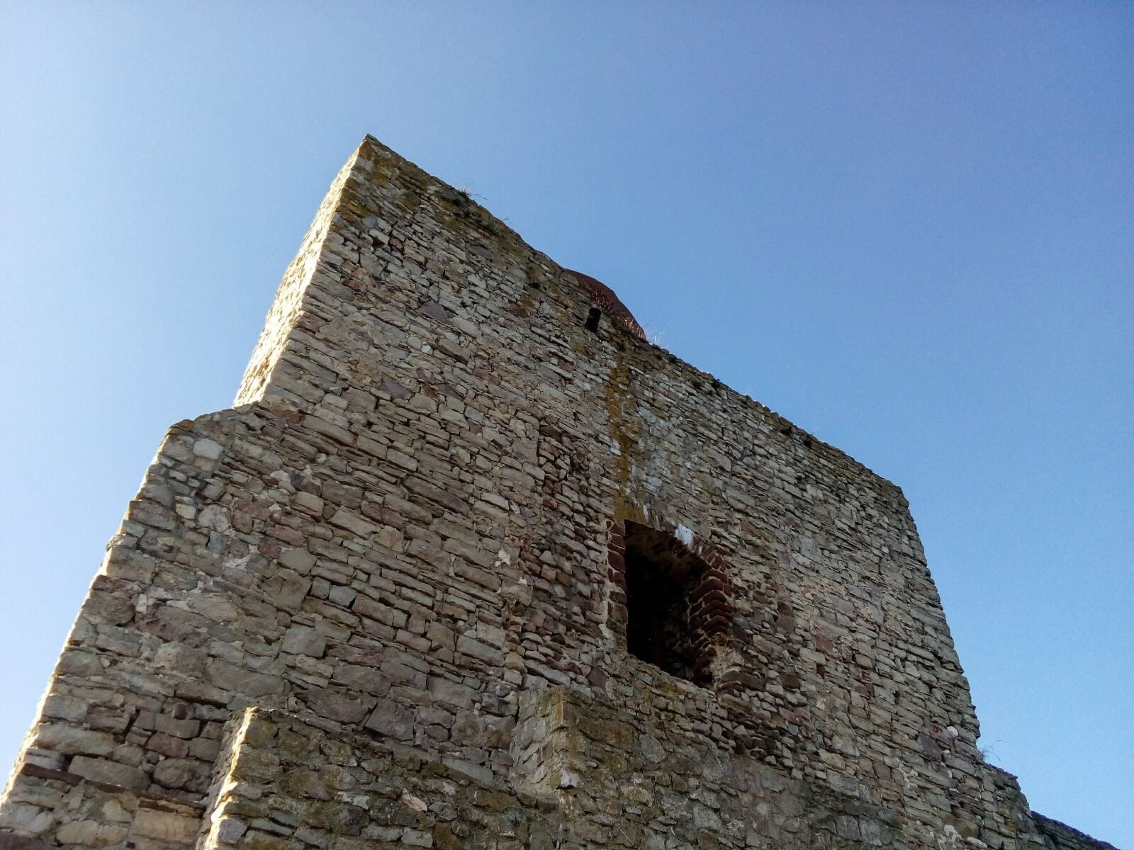 HUAWEI Y5II sample photo. Old castle, castle, sky photography