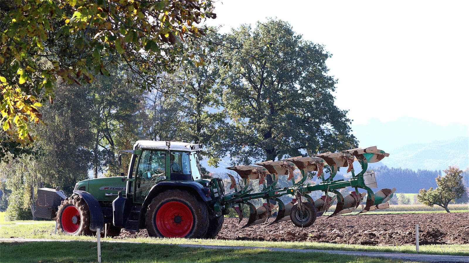 Canon EF 70-300 F4-5.6 IS II USM sample photo. Fendt, tractor, tractors photography
