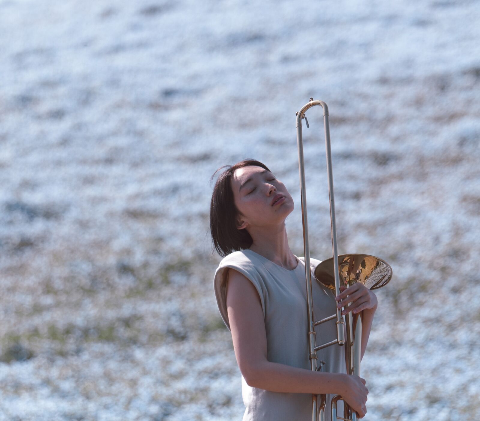 Nikon D7100 sample photo. Flower, instrument, portrait photography