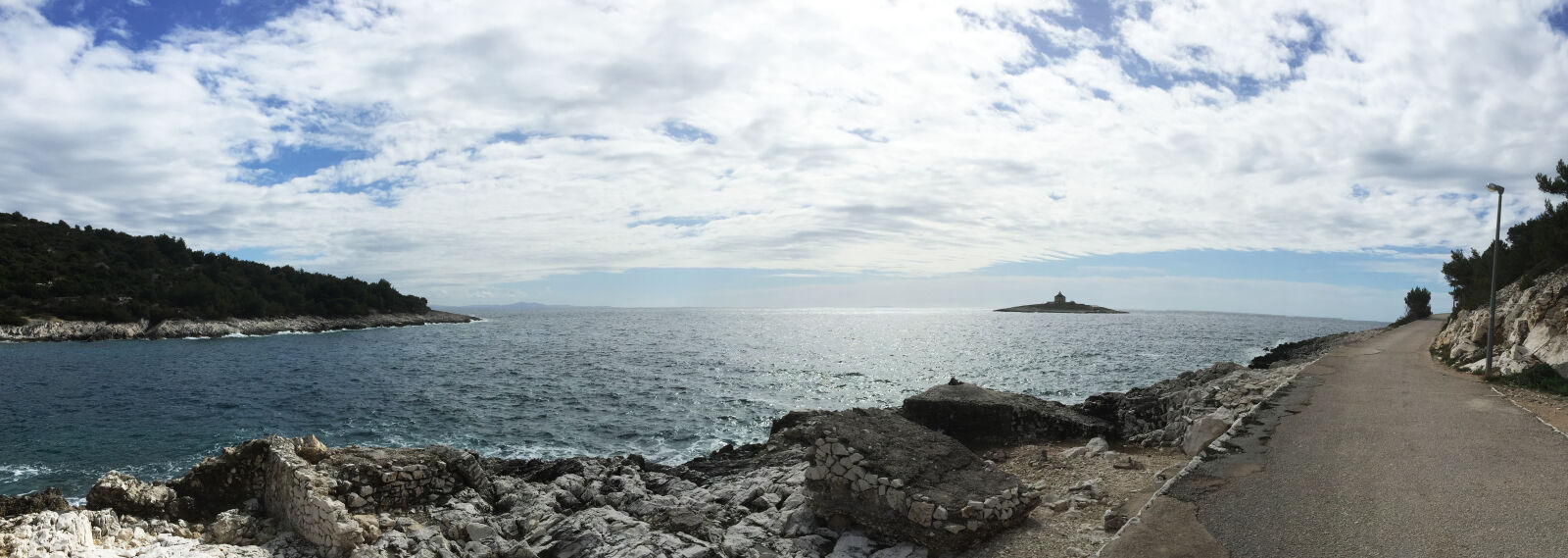 iPhone 6 Plus back camera 4.15mm f/2.2 sample photo. Croatia, island, lighthouse, mediterranean photography