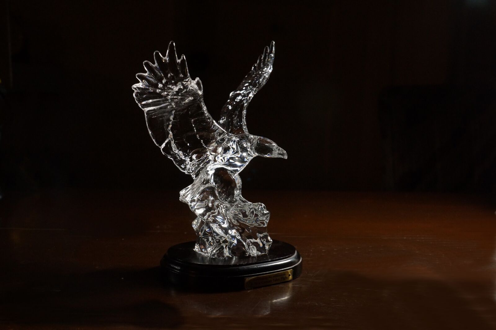 Sony SLT-A77 + Sony DT 16-50mm F2.8 SSM sample photo. Swarovski crystal, crystal eagle photography