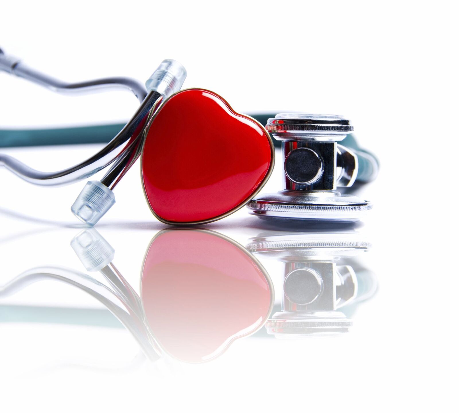 Nikon D200 sample photo. Heart, stethoscope, medicine photography