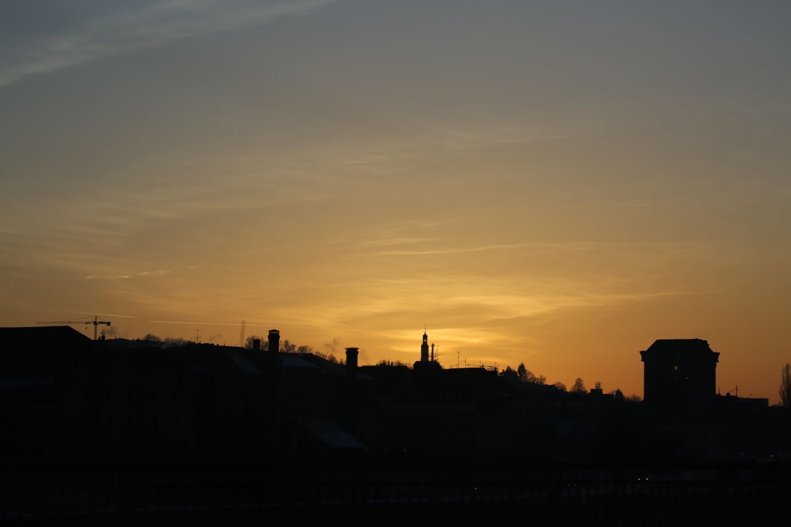 Canon EF 100-400mm F4.5-5.6L IS USM sample photo. Sunset, night crane, sky photography