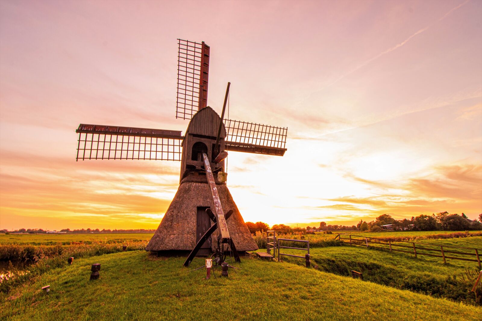 Canon EOS 70D sample photo. Mill, windmill, scoop mill photography
