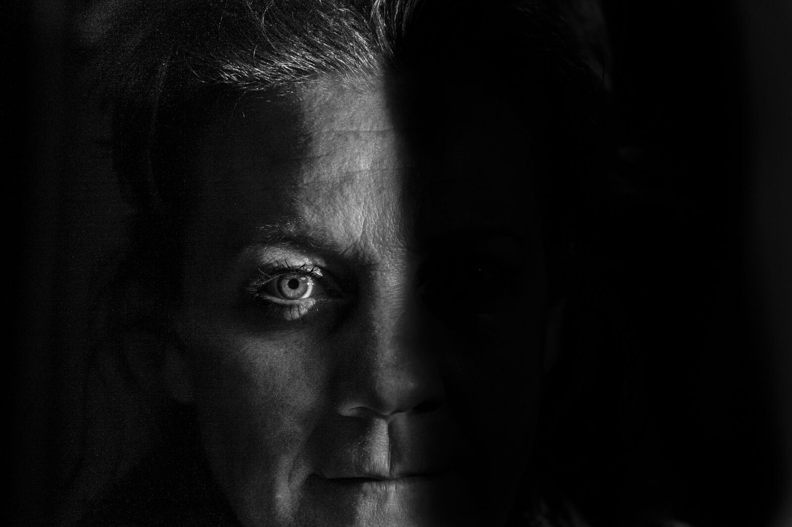 Canon EOS 40D sample photo. Eyes, black and white photography