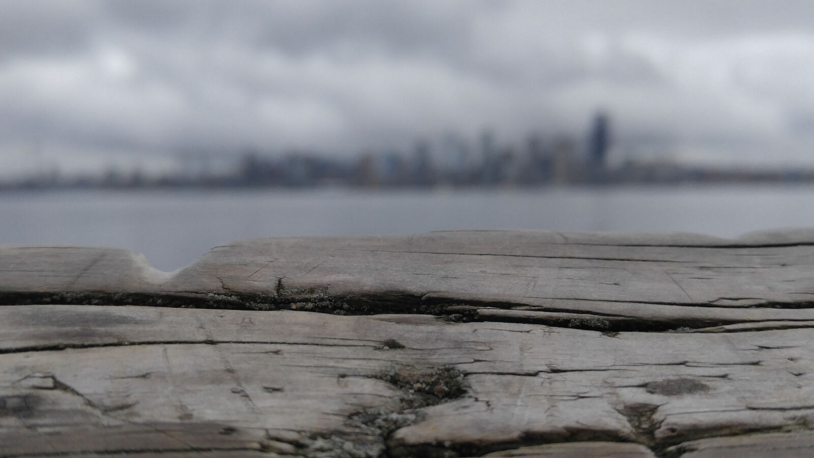 LG V10 sample photo. Blurred, background, city, skyline photography