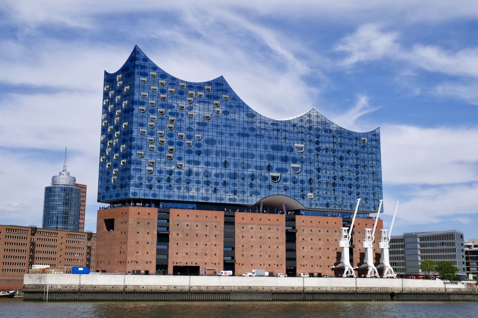 Panasonic Lumix DC-G9 sample photo. Architecture, hamburg, port city photography