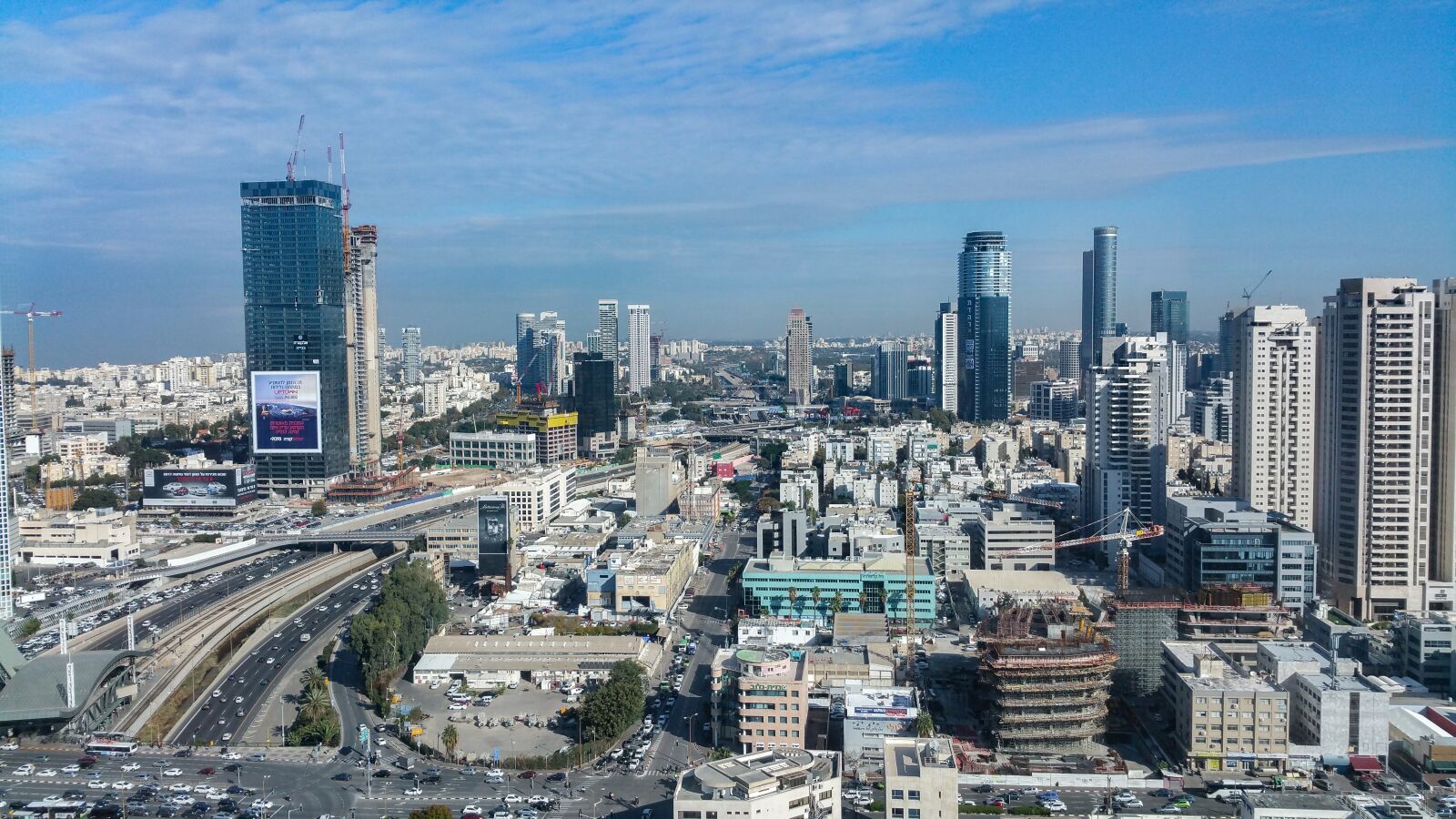 Samsung Galaxy Note4 sample photo. Urban, buildings, skyscraper photography