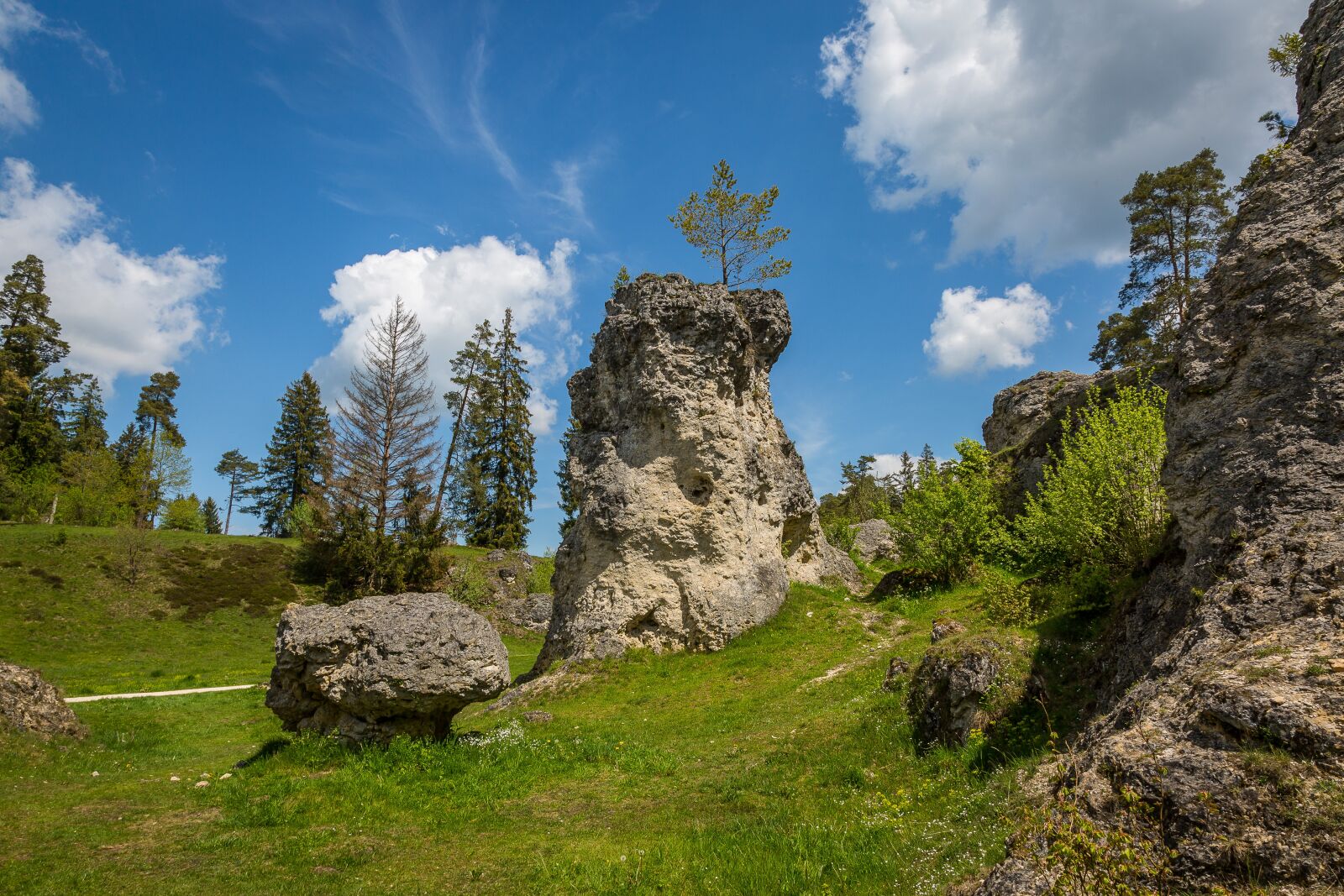 Canon EOS 5D Mark III sample photo. Wental, ostalb, rock sea photography