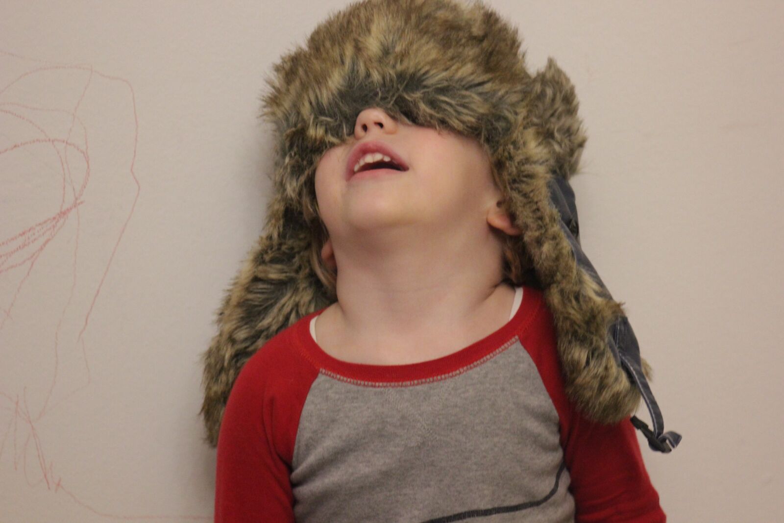 Canon EOS 550D (EOS Rebel T2i / EOS Kiss X4) sample photo. Child, three-year-old, hat uszatka photography