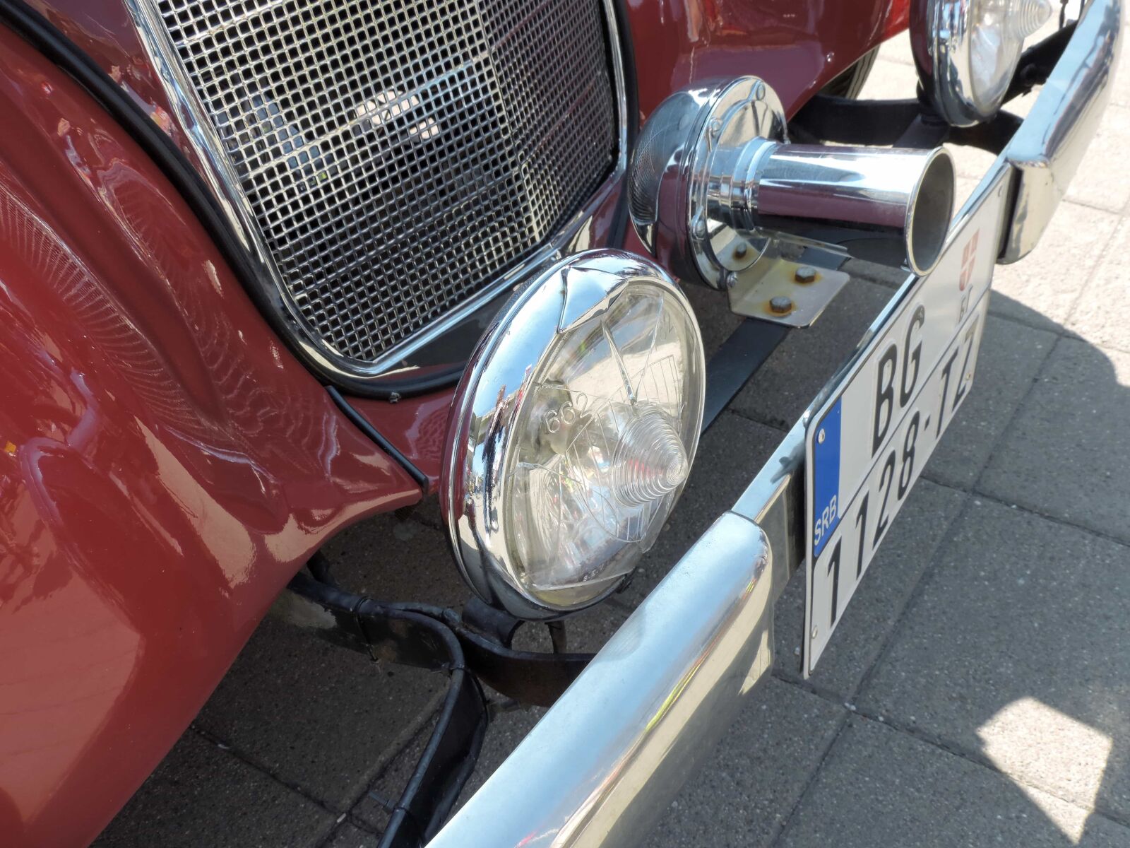 Nikon Coolpix P520 sample photo. Automobile, automotive, car, chrome photography