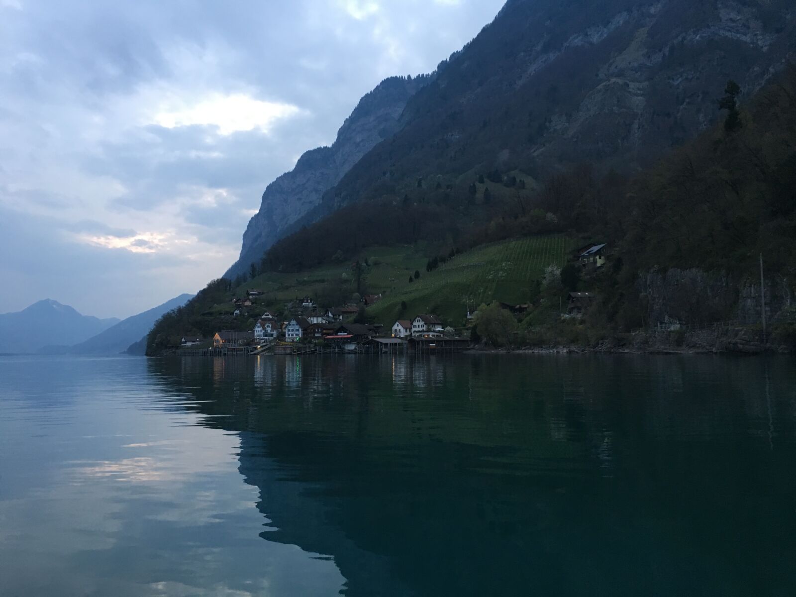 Apple iPhone 6s sample photo. Lake walen, lake, diving photography