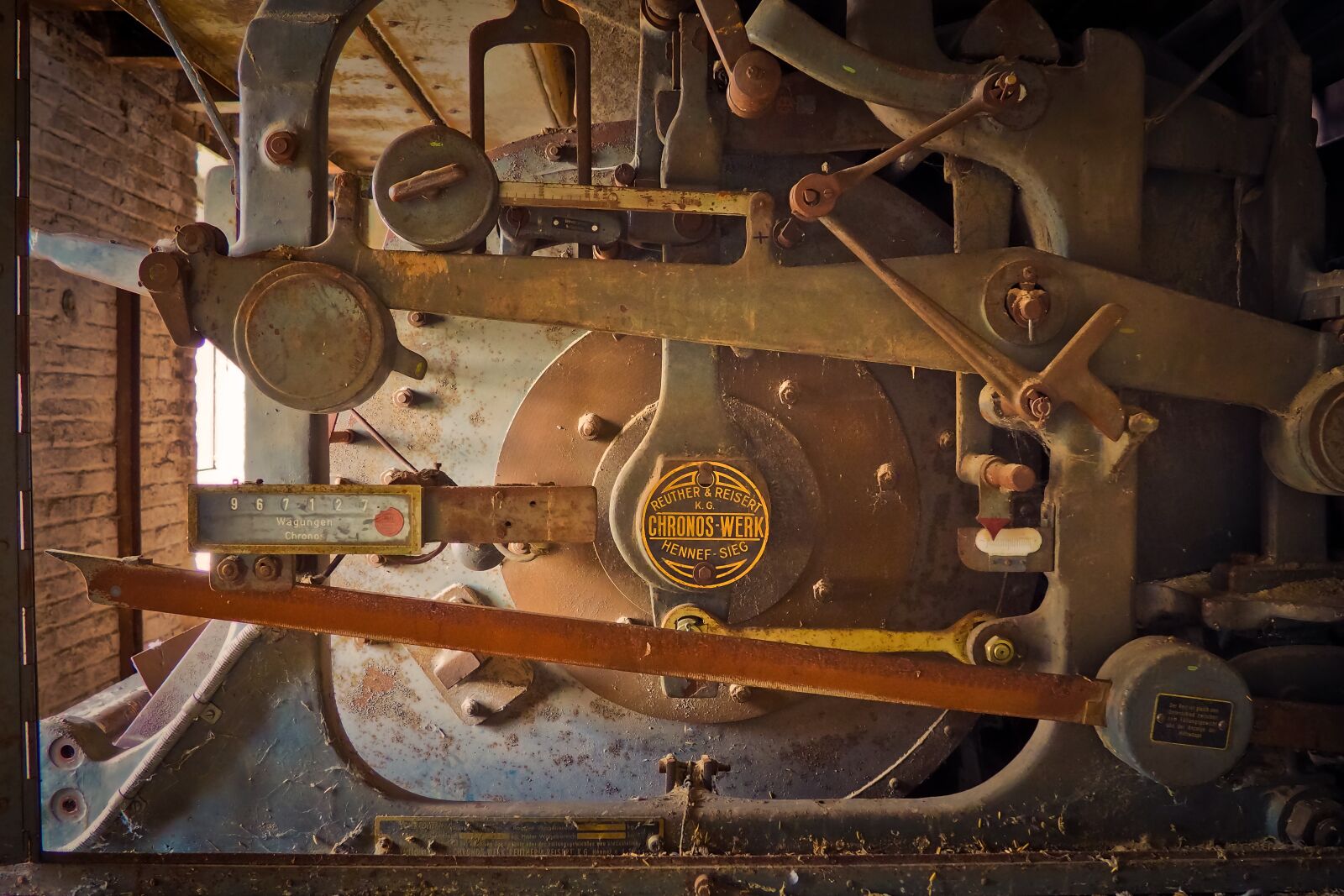 Olympus OM-D E-M10 sample photo. Lost places, warehouse, stock photography