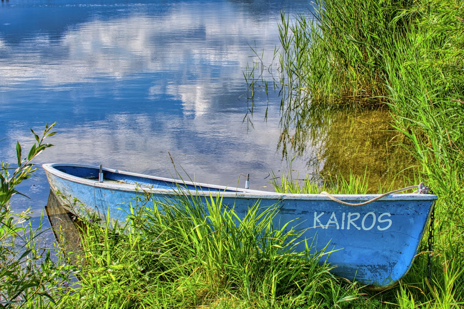 Nikon D7100 sample photo. Rowing boat, boat, bank photography